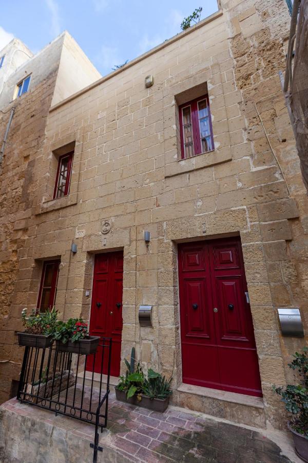 Designer Home With Comfy Sofa In Central Valletta By 360 Estates Exteriör bild
